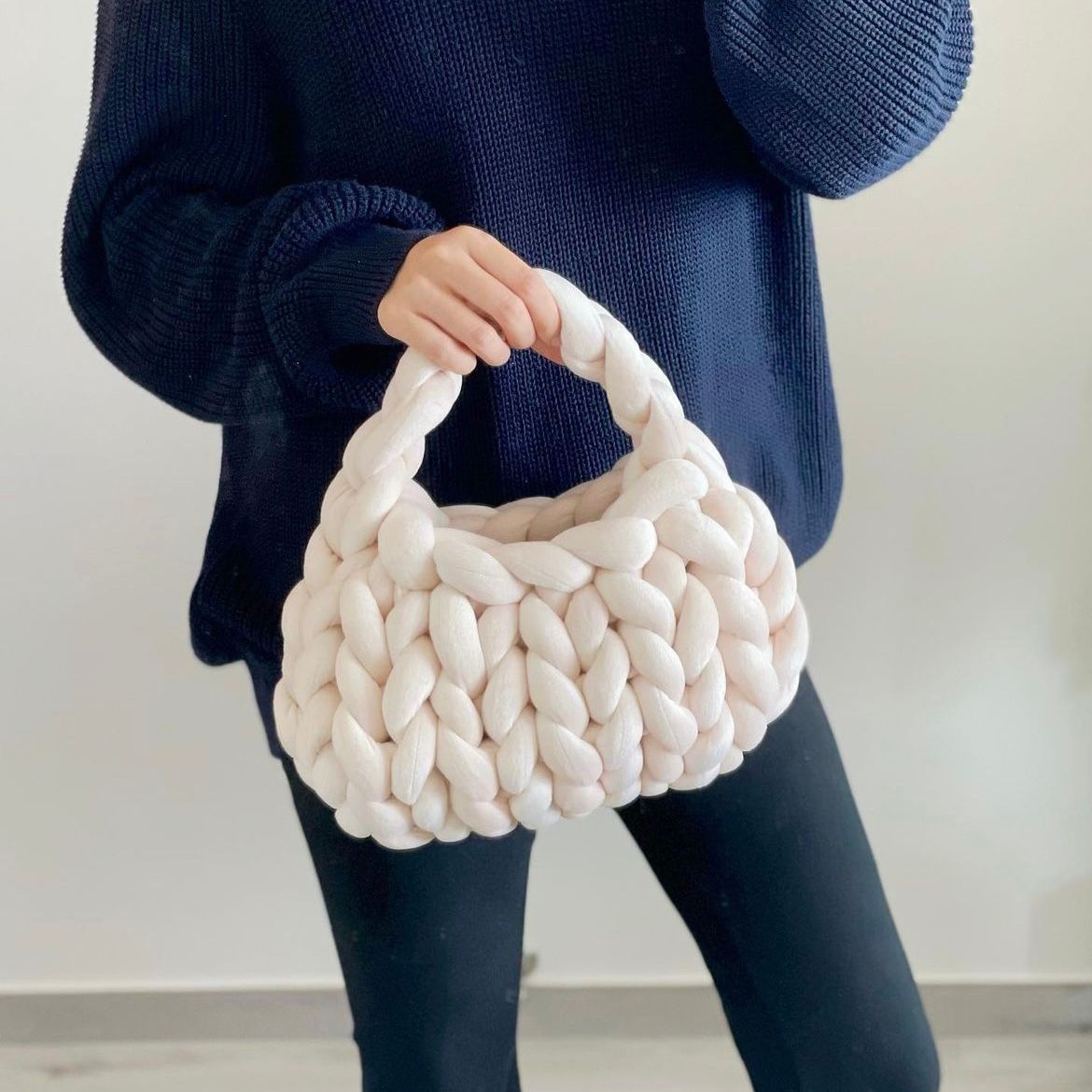 Arm Knit Tote Bag