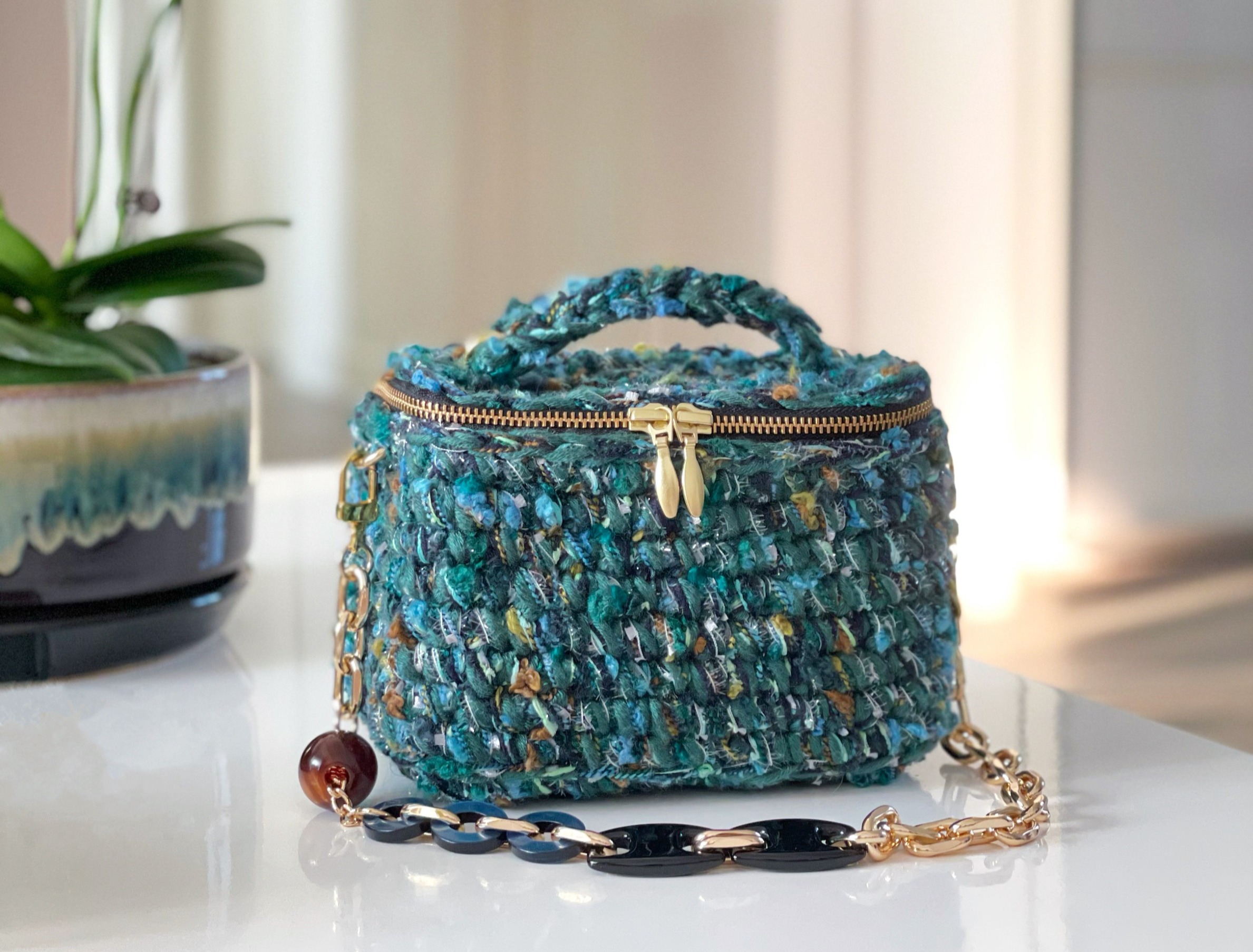 Crochet Fancy Vanity Box Bag