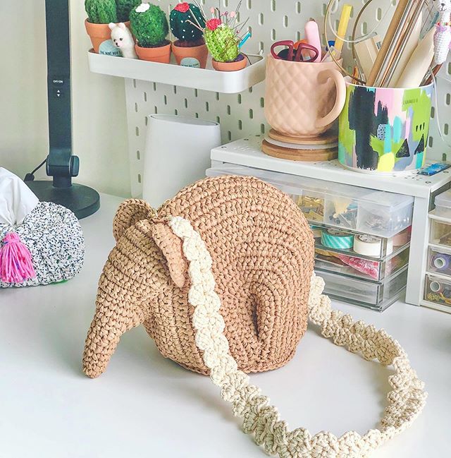 Elephant Raffia Bag