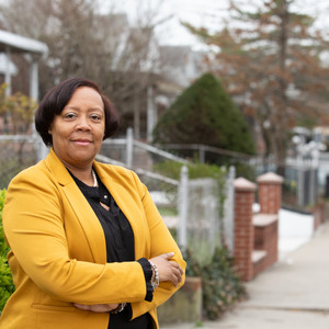 Larinda Rice Rizo MEET LARINDA | Larinda Hooks