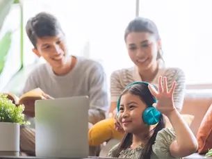 Tư vấn tâm lý trực tuyến cho phụ huynh có con rối loạn phát triển