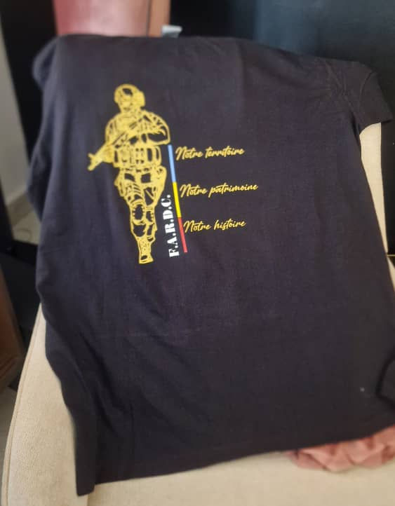 Miniature : T-Shirt