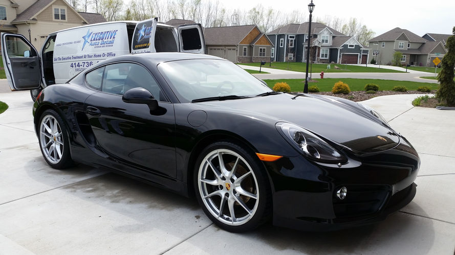executive-auto-detail-detailed-porsche