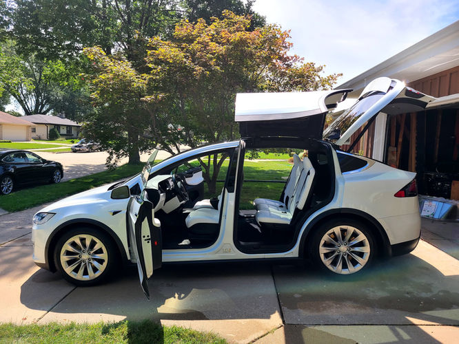 executive-auto-detail-detailed-electric-car