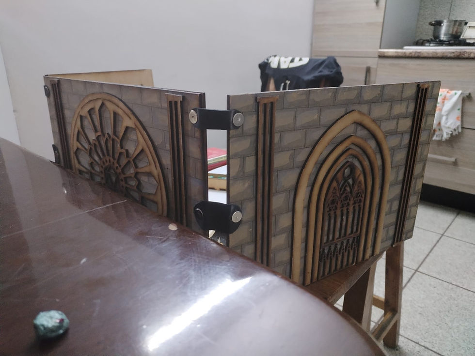 DM screen gótico