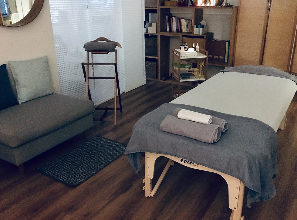 SPIRITUAL MASSAGE studio.jpeg