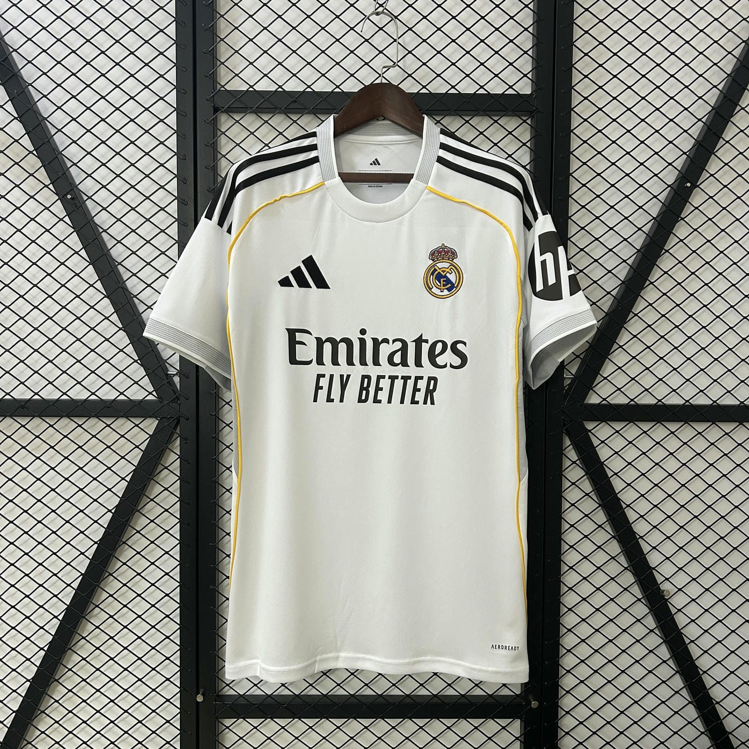 Real madrid home 25-26 fan version