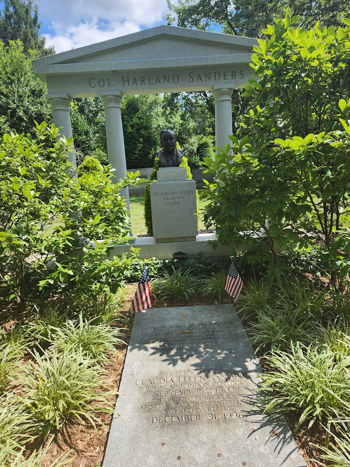 Colonel Harland Sanders grave