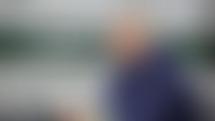 ANTONIO CORDÓN CIERRA UN CENTRAL 