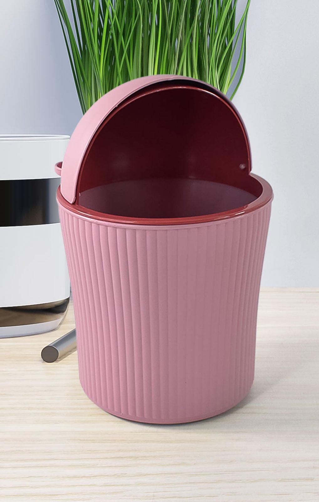 Mini Tabletop Dustbin (1200ML, Mixed Colors)