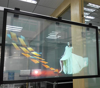 1-52x4m-self-adhesive-transparent-holigraphic.jpg