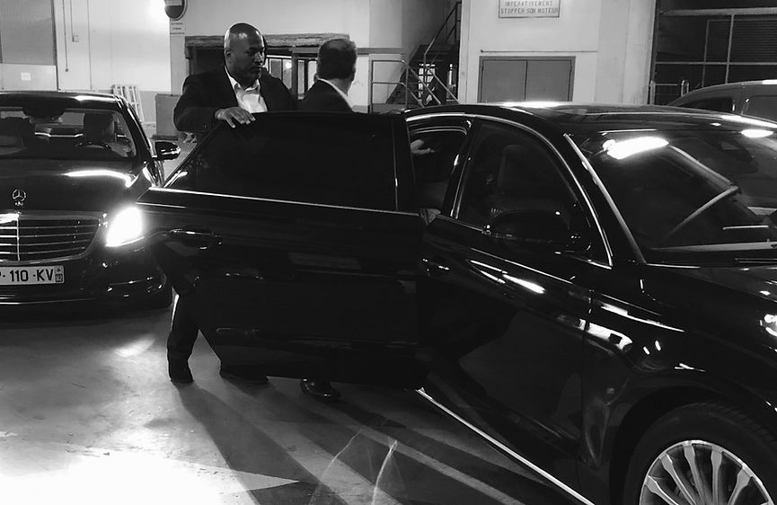 French Bodyguard Company - Société de protection rapprochée - Garde du corps - Protection des personnes - société de protection privée - Société de Protection physique des personnes - Bodyguard Company in Paris - Bodyguard France Paris Deauville Bordeaux Cannes Nice Monaco Andorre - Close protection - Protection executive.jpg