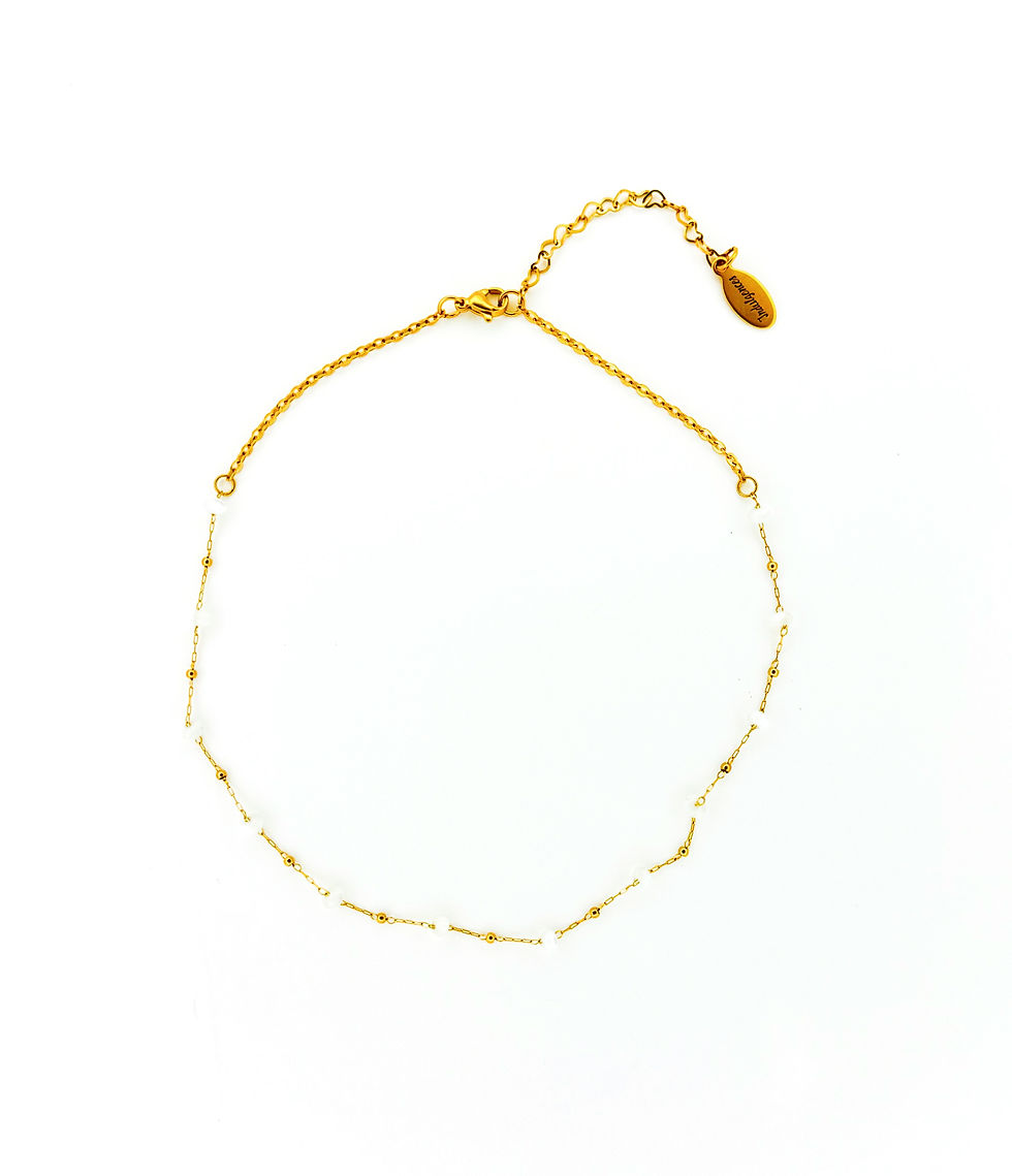 Beads in chain choker