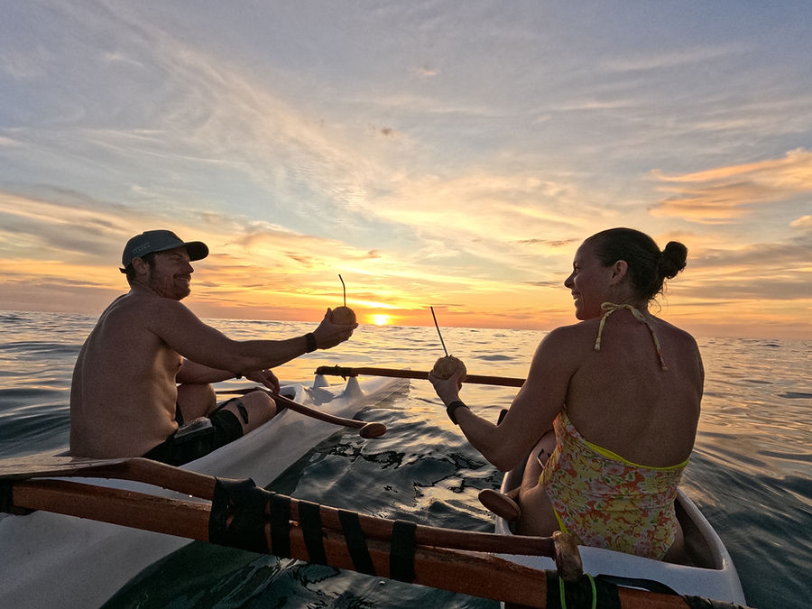 PRIVATE CANOE EXPERIENCE IN MALPAIS