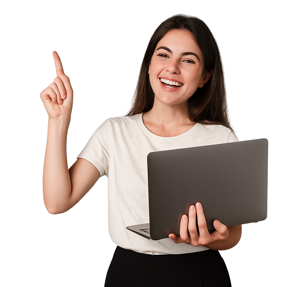 אישה מחייכת מצביעה למעלה מחזיקה מחשב נייד על רקע מבודד