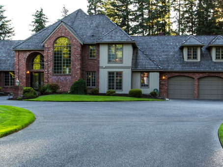 Top 6 Areas You Should Pressure Wash Before Listing Your House