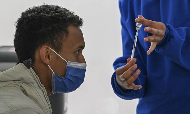 Hoy y mañana vacunarán a los mayores de 30 años en Tunja