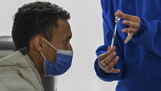 Hoy y mañana vacunarán a los mayores de 30 años en Tunja