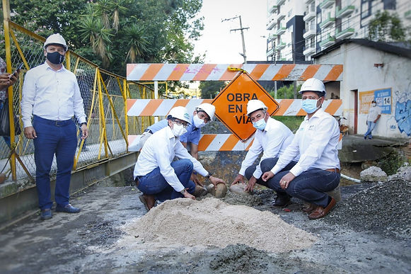 Caldas ya tiene puente