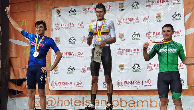 Campeones en Cross Country