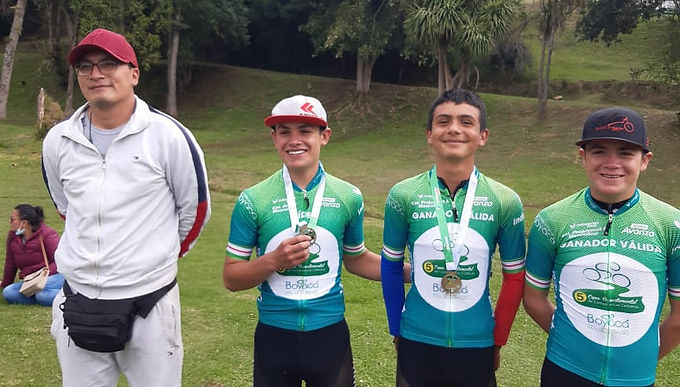 Victorias para los ciclomontañistas del Occidente