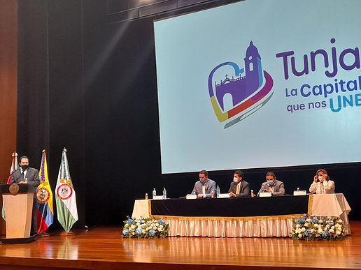 200 millones fueron entregados para estudiantes del ColBoy