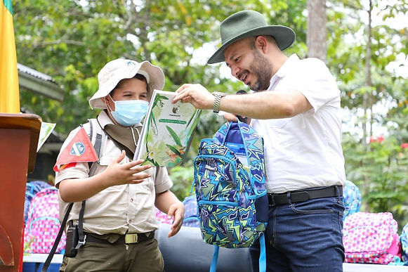 Corpoboyacá revela seis nuevos registros de orquídeas para la región y entrega 20 mil cartillas