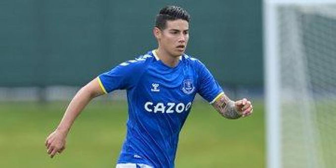 A James le llegó competencia en el Everton