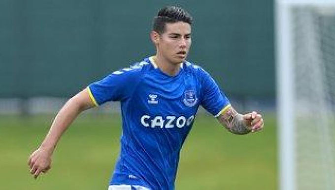 A James le llegó competencia en el Everton