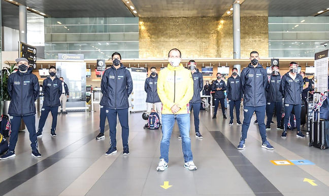 111 deportistas viajaron en el ‘Vuelo del Orgullo Colombiano’