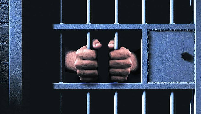 A la cárcel fueron enviadas dos adultas mayores señaladas de extorsión