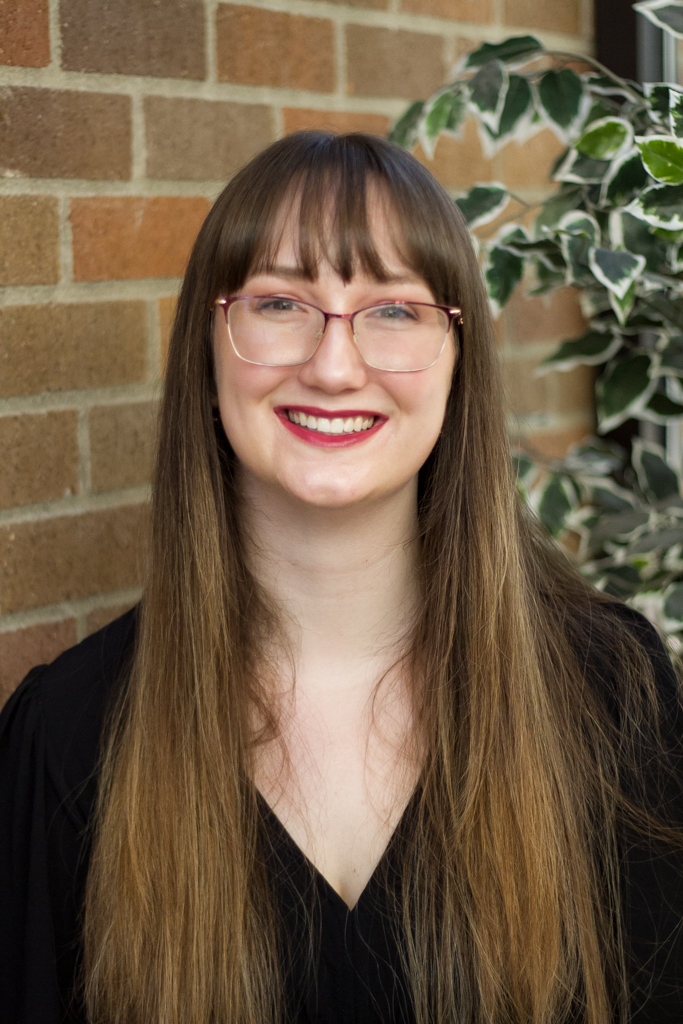 Writer: Dr. Joanne De Howitt