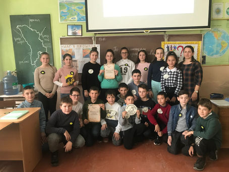 В рамках декады по истории, Собор А. И., было проведено мер-тие "По страницам средневековья"в  6 кл.