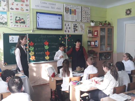 В рамках аттестации Радова Татьяна Петровна провела урок в 5 "Б" классе .