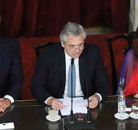 Alberto Fernandez inaugurando Sesiones O