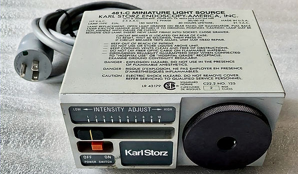STORZ miniature 120 volts 150 watts ligh