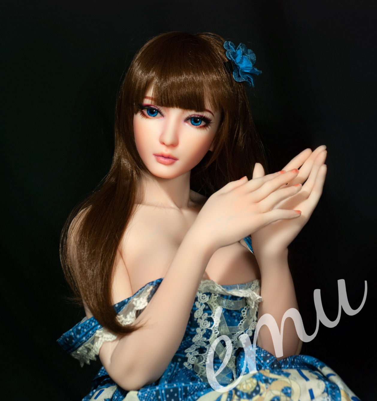 みお　102㎝　プラチナシリコン