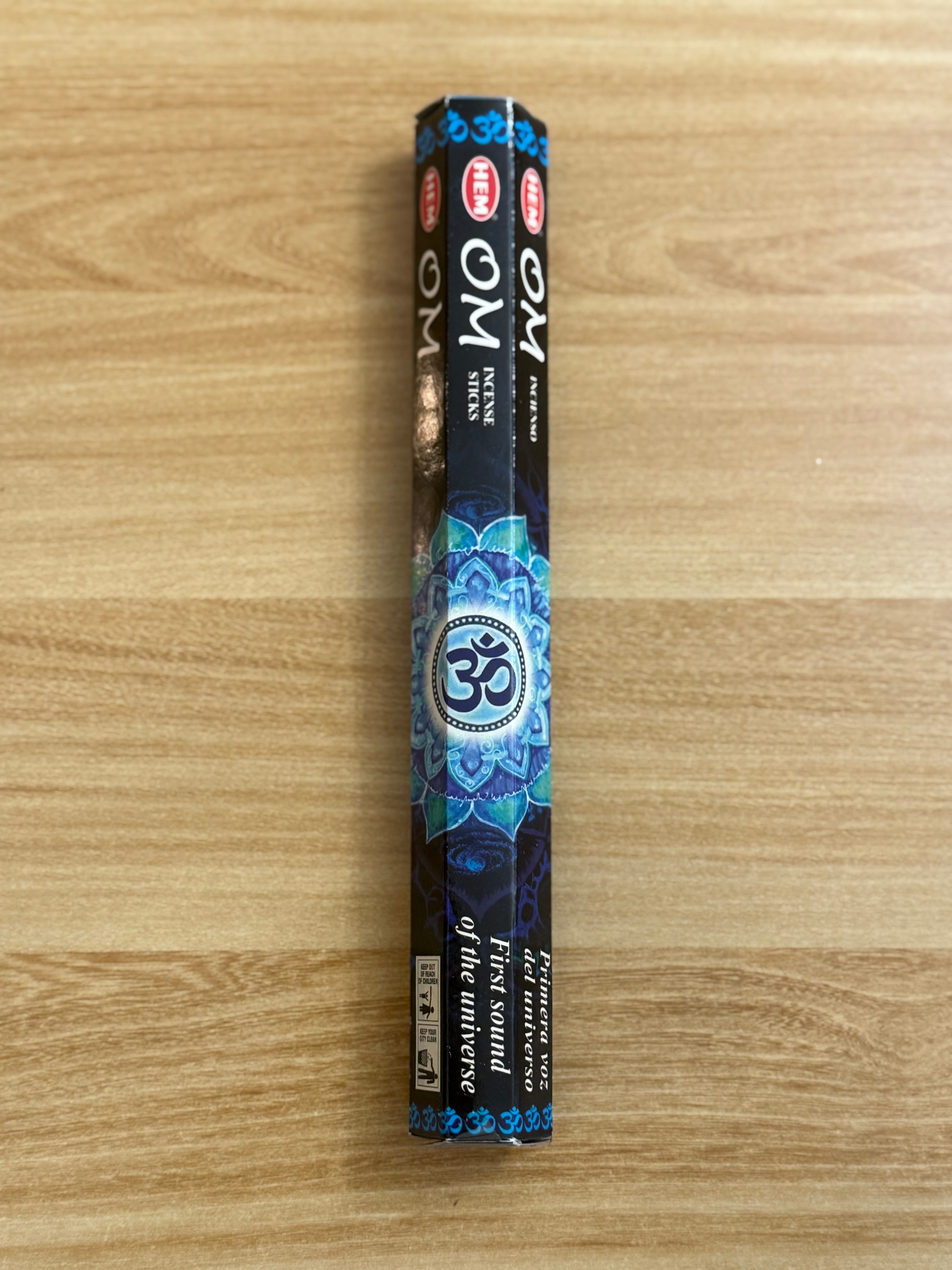 OM Incense