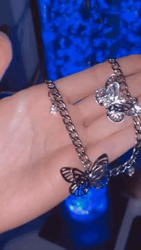 AA2D18E9-C2F7-48A1-925C-4A81A35A5821.gif