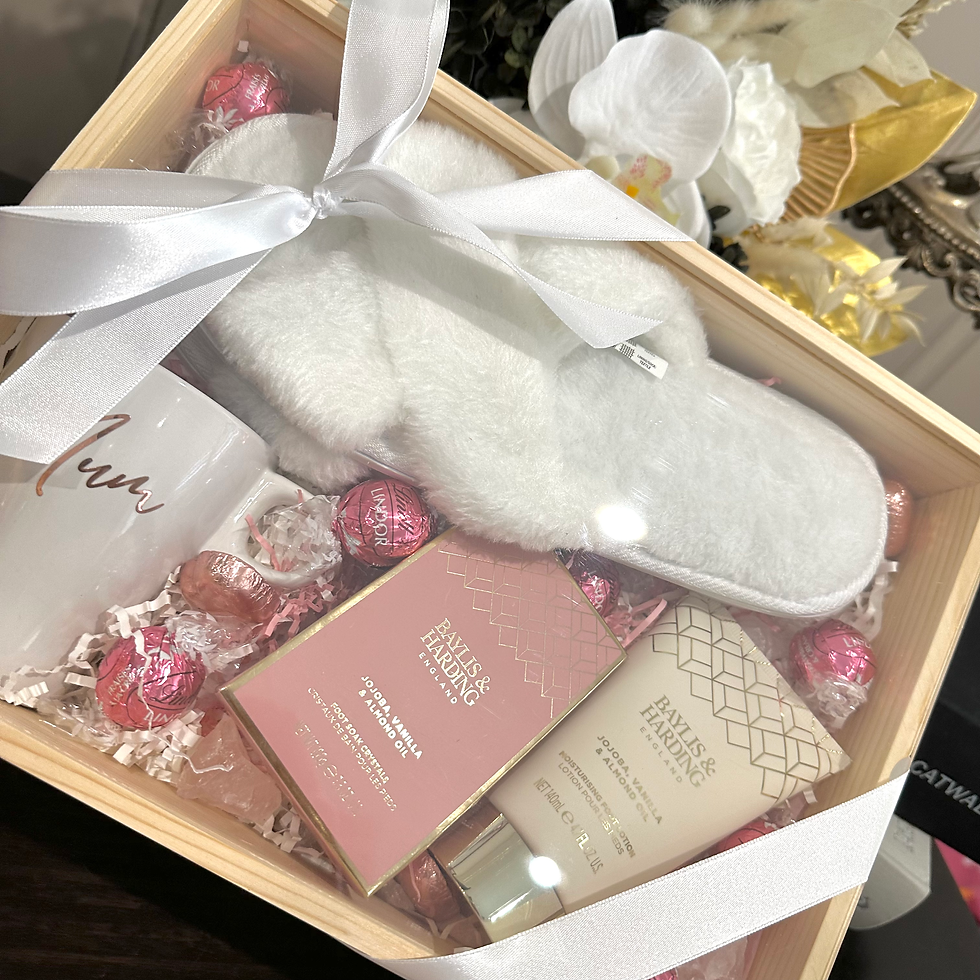 Wooden Pamper Hamper