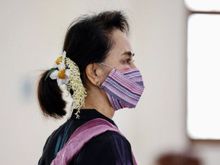 Myanmar coup: Aung San Suu Kyi detained as military seizes control