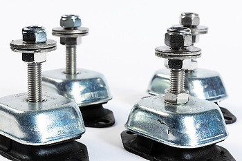motor-mounts-green-marine