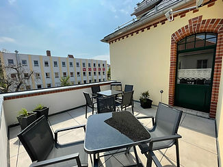 Bild Balkon 2.jpg