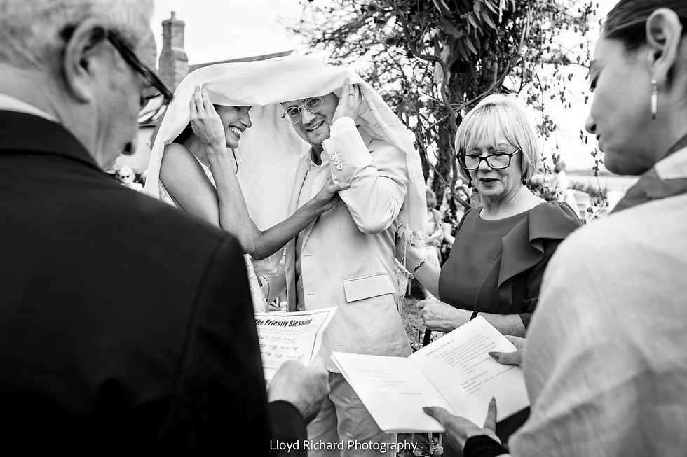 Jewish wedding photography on Osea Island