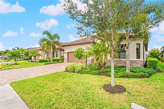 Home for sale in Lakewood Ranch Florida