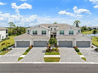 Home for sale in Lakewood Ranch Florida