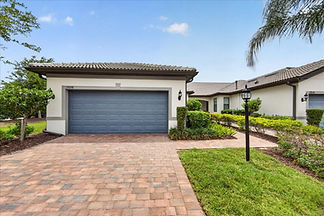 Home for sale in Lakewood Ranch Florida