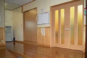 kaikan_entrance.jpg