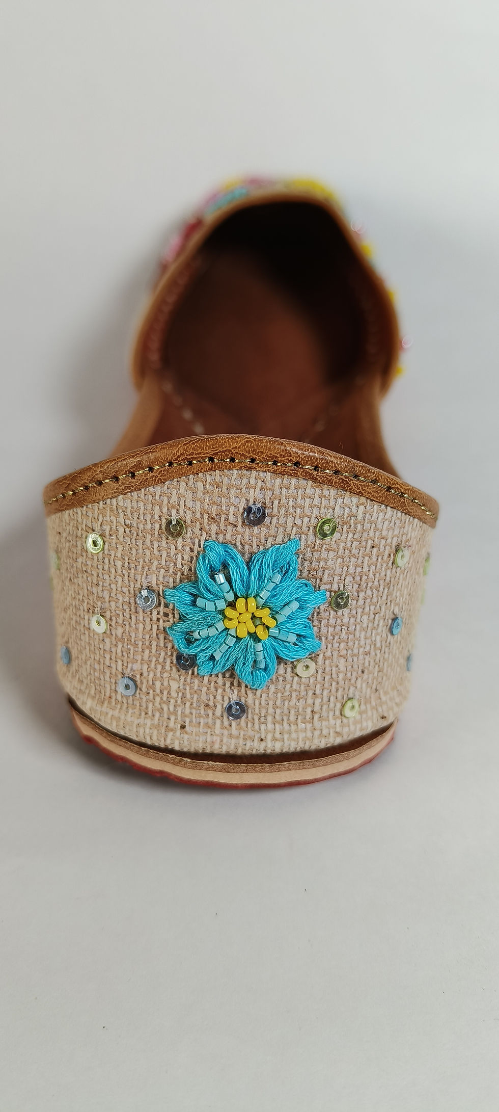 Thumbnail: GJ Meadow Blossom Juttis