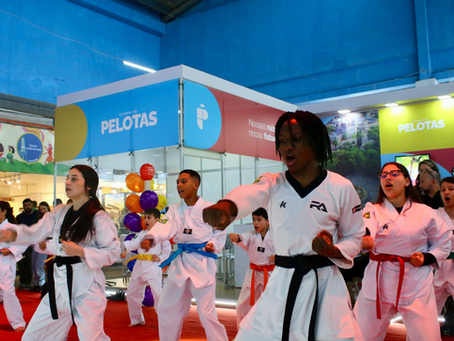 Projetos da Prefeitura de Pelotas promovem apresentações ao público na Fenadoce